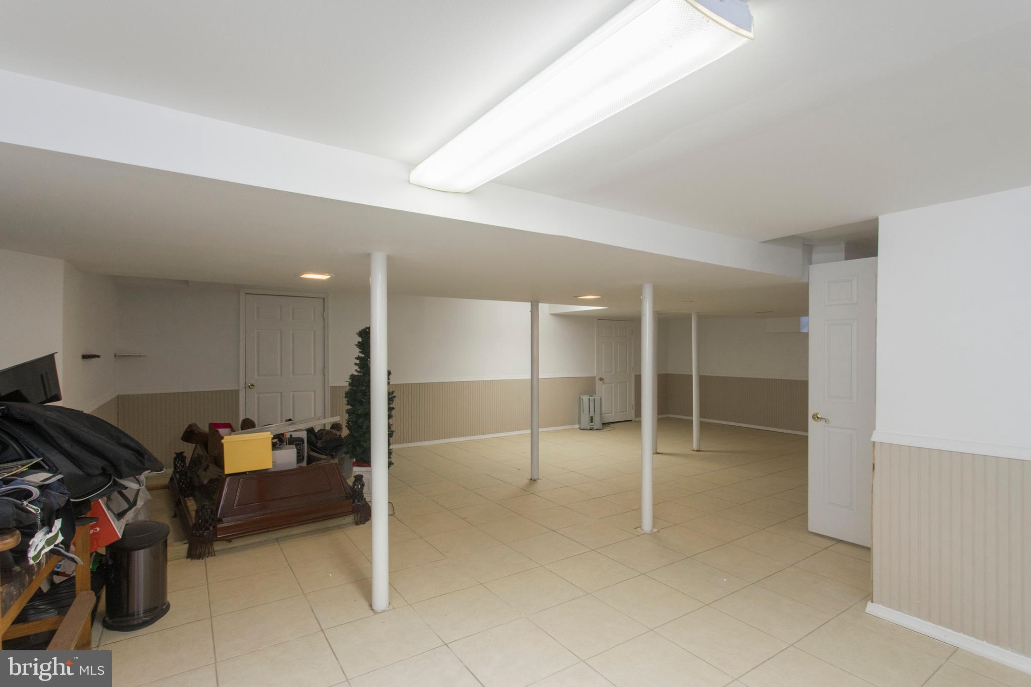 488 Walther Road Newark, DE 19702 - Photo 50 of 77 Finished Basement