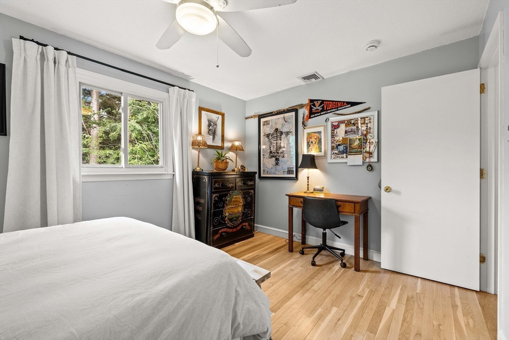 50 Holt Road Andover, MA 01810 - Photo 19 of 37