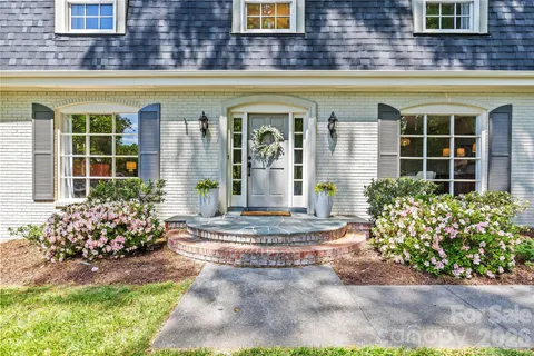 $1,125,000 | 311 Glen Oaks Road, Charlotte, NC 28270