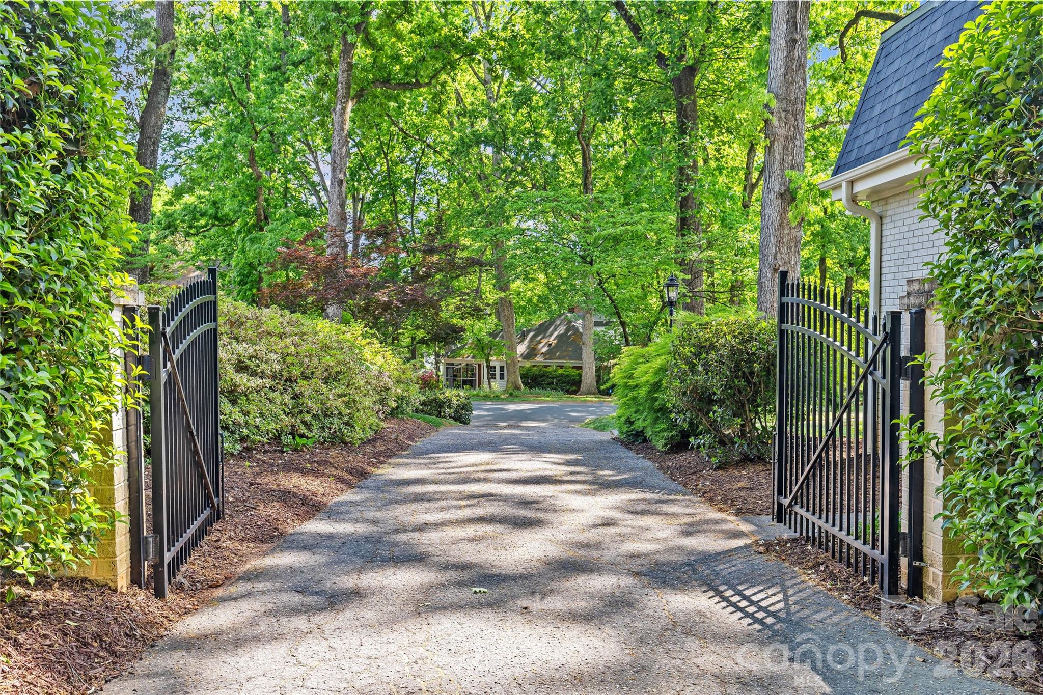 311 Glen Oaks Road Charlotte, NC 28270 - Photo 38 of 39