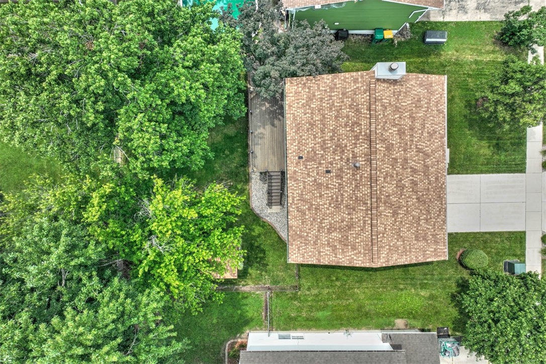 976 South Green Meadow Drive Decatur, IL 62521 - Photo 6 of 32