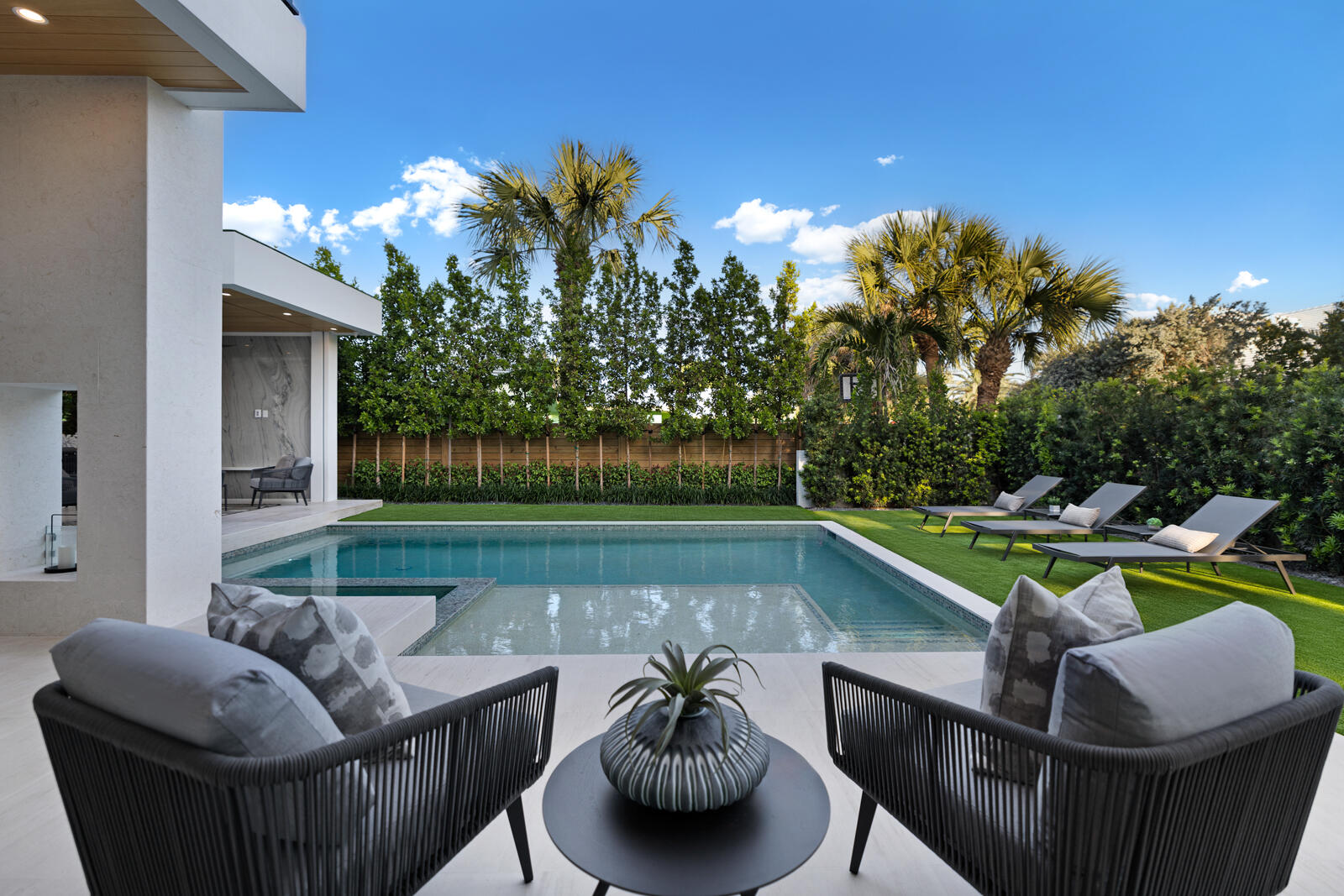 400 Northeast Olive Way Boca Raton, FL 33432 - Photo 20 of 76 Outdoor lounge