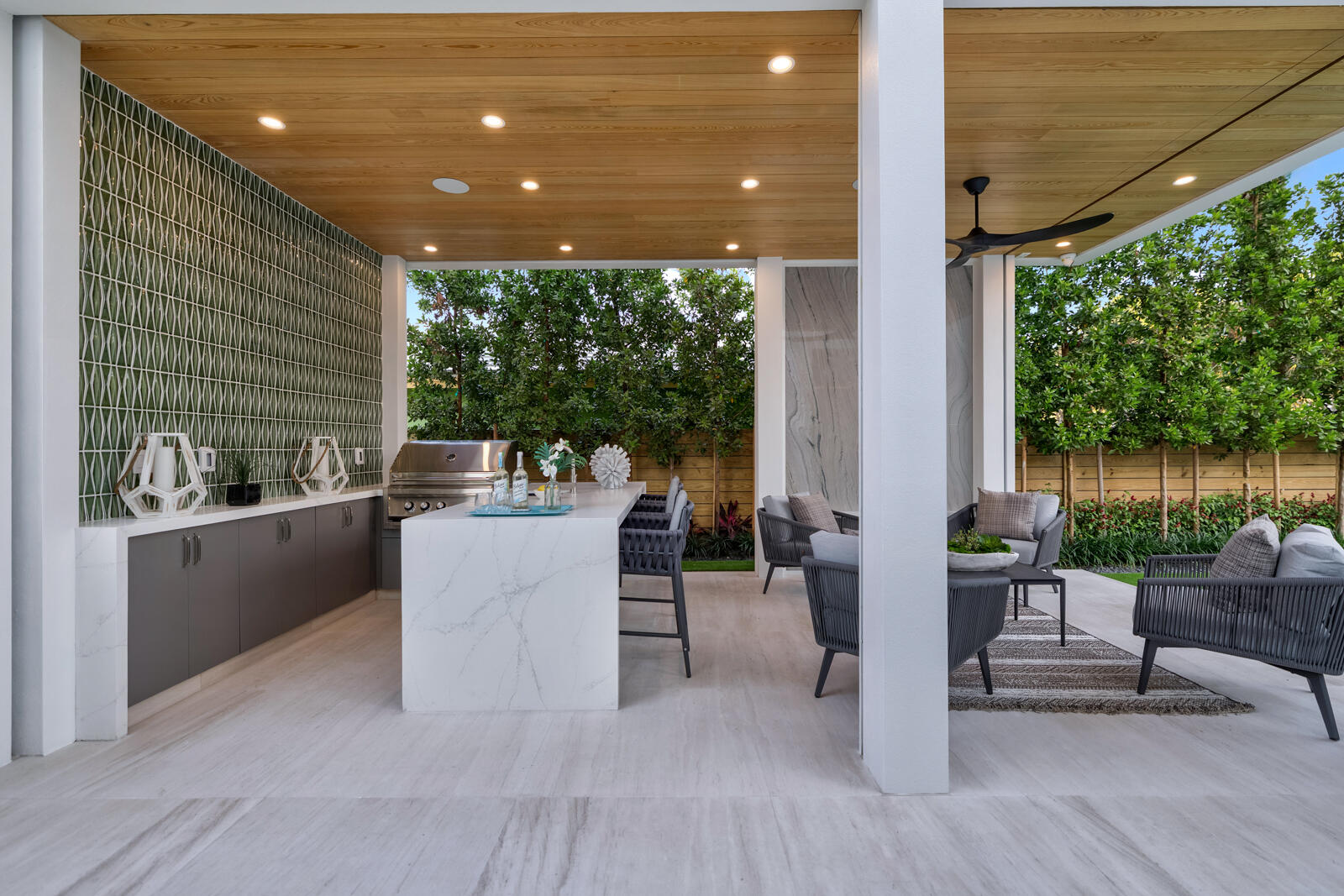400 Northeast Olive Way Boca Raton, FL 33432 - Photo 24 of 76 Summer kitchen