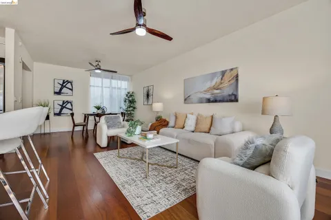 $689,000 | 6501 San Pablo Avenue, Unit 410, Oakland, CA 94608