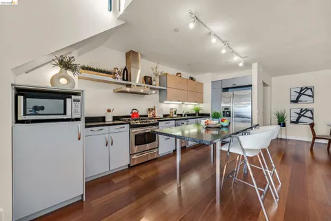 $689,000 | 6501 San Pablo Avenue, Unit 410, Oakland, CA 94608