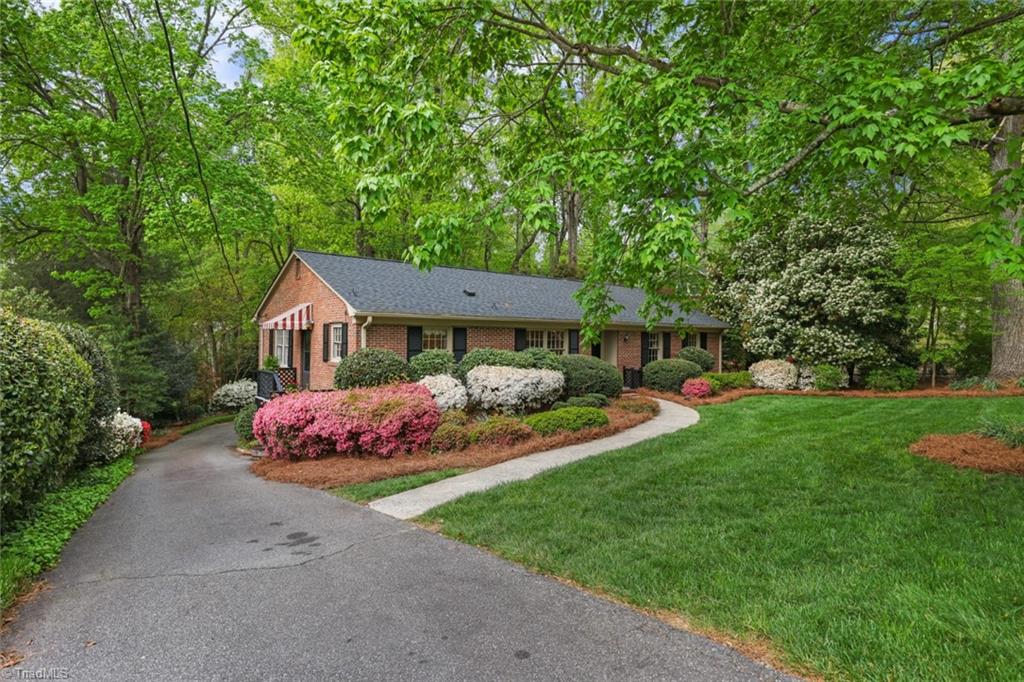 2956 Good Hope Road Winston-Salem, NC 27106 - Photo 3 of 33 Attractive from all angles