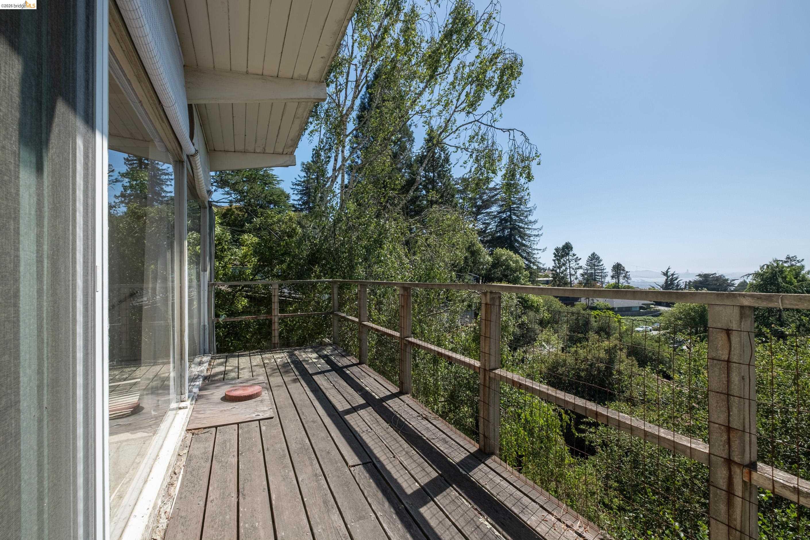7279 Snake Road Oakland, CA 94611 - Photo 27 of 50