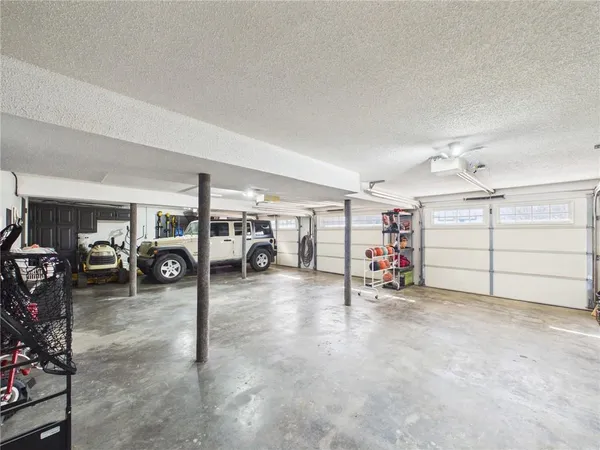 $365,000 | 634 Fairway, Fort Scott, KS 66701