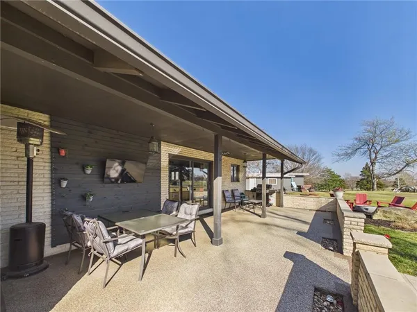 $365,000 | 634 Fairway, Fort Scott, KS 66701