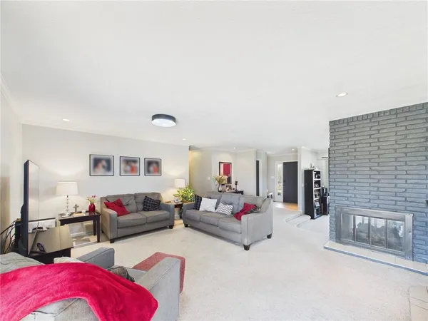 $365,000 | 634 Fairway, Fort Scott, KS 66701