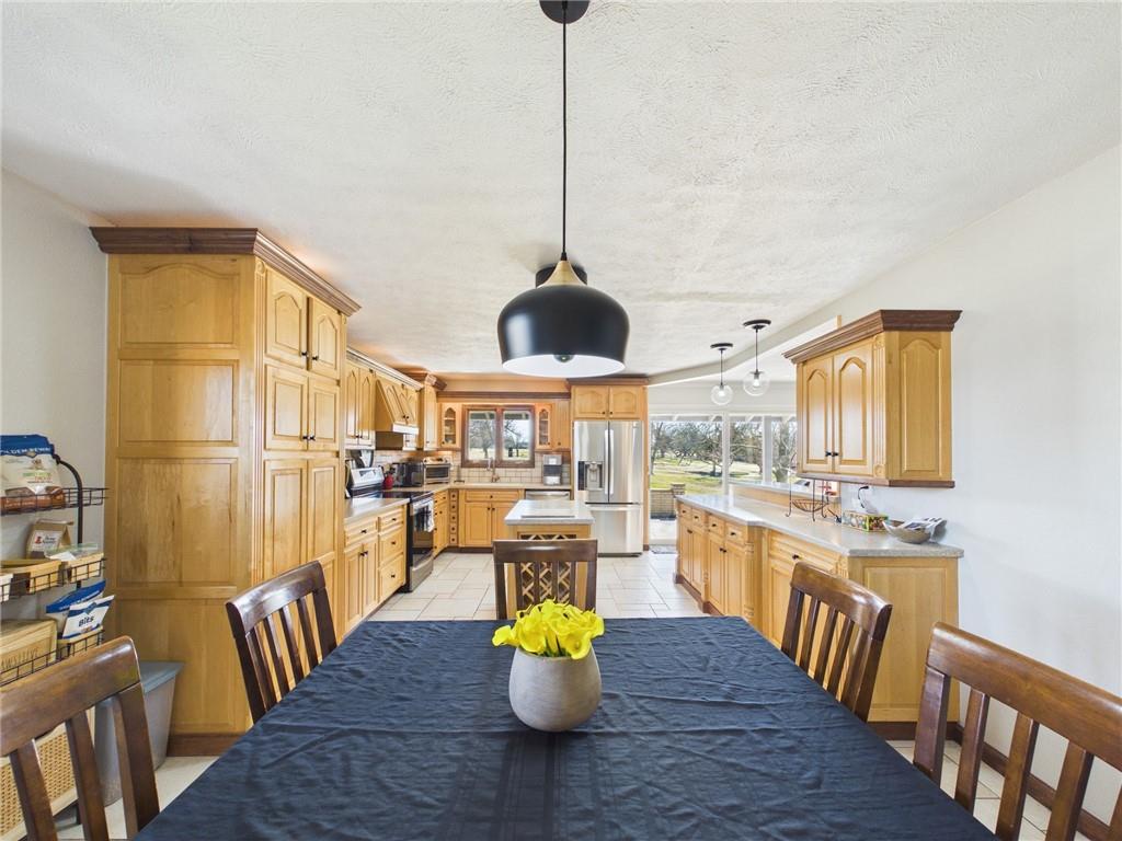 634 Fairway Fort Scott, KS 66701 - Photo 9 of 52