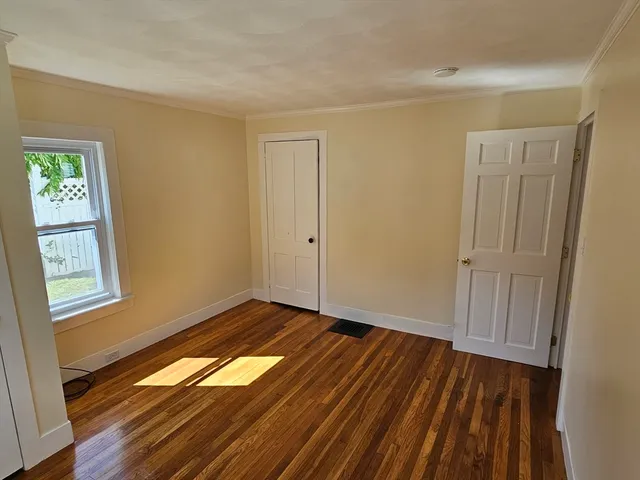 $2,150 | 87 Russell Street, Unit 1, Marlborough, MA 01752