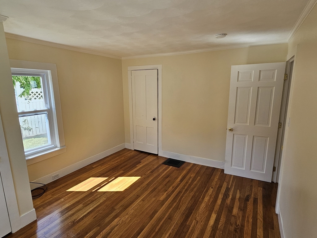 87 Russell Street, Unit 1 Marlborough, MA 01752 - Photo 11 of 23