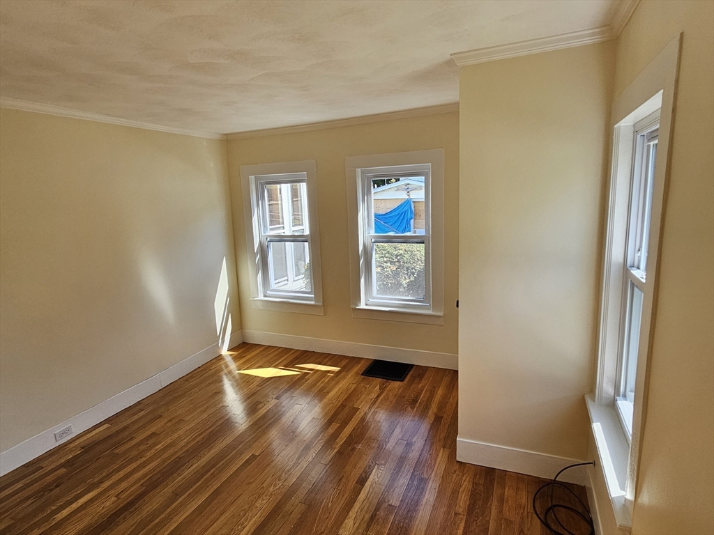 87 Russell Street, Unit 1 Marlborough, MA 01752 - Photo 12 of 23