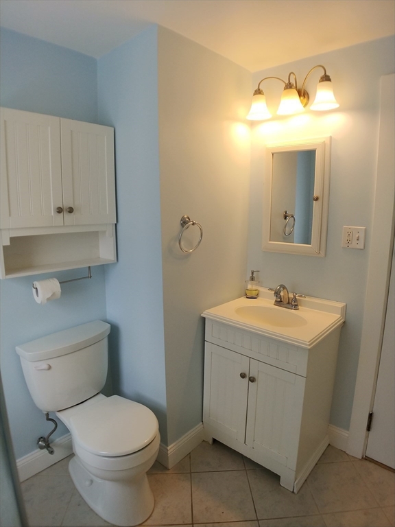 87 Russell Street, Unit 1 Marlborough, MA 01752 - Photo 14 of 23