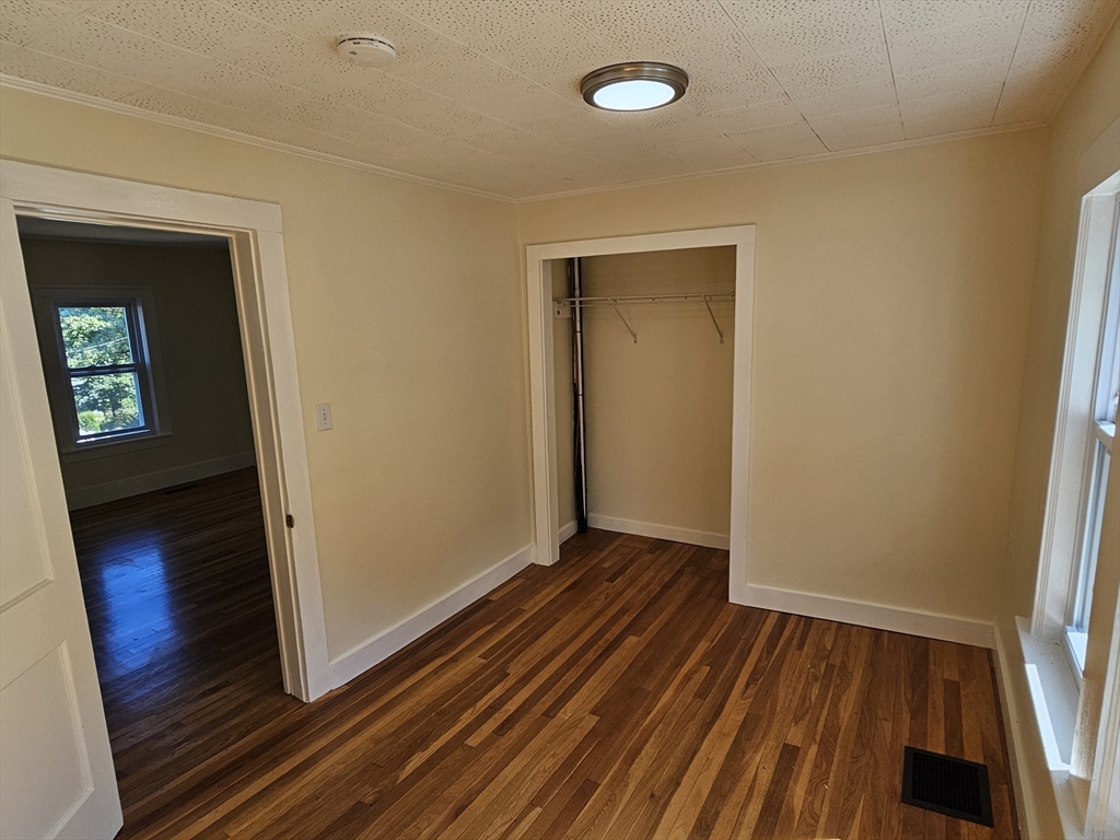 87 Russell Street, Unit 1 Marlborough, MA 01752 - Photo 17 of 23