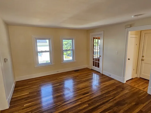 $2,150 | 87 Russell Street, Unit 1, Marlborough, MA 01752