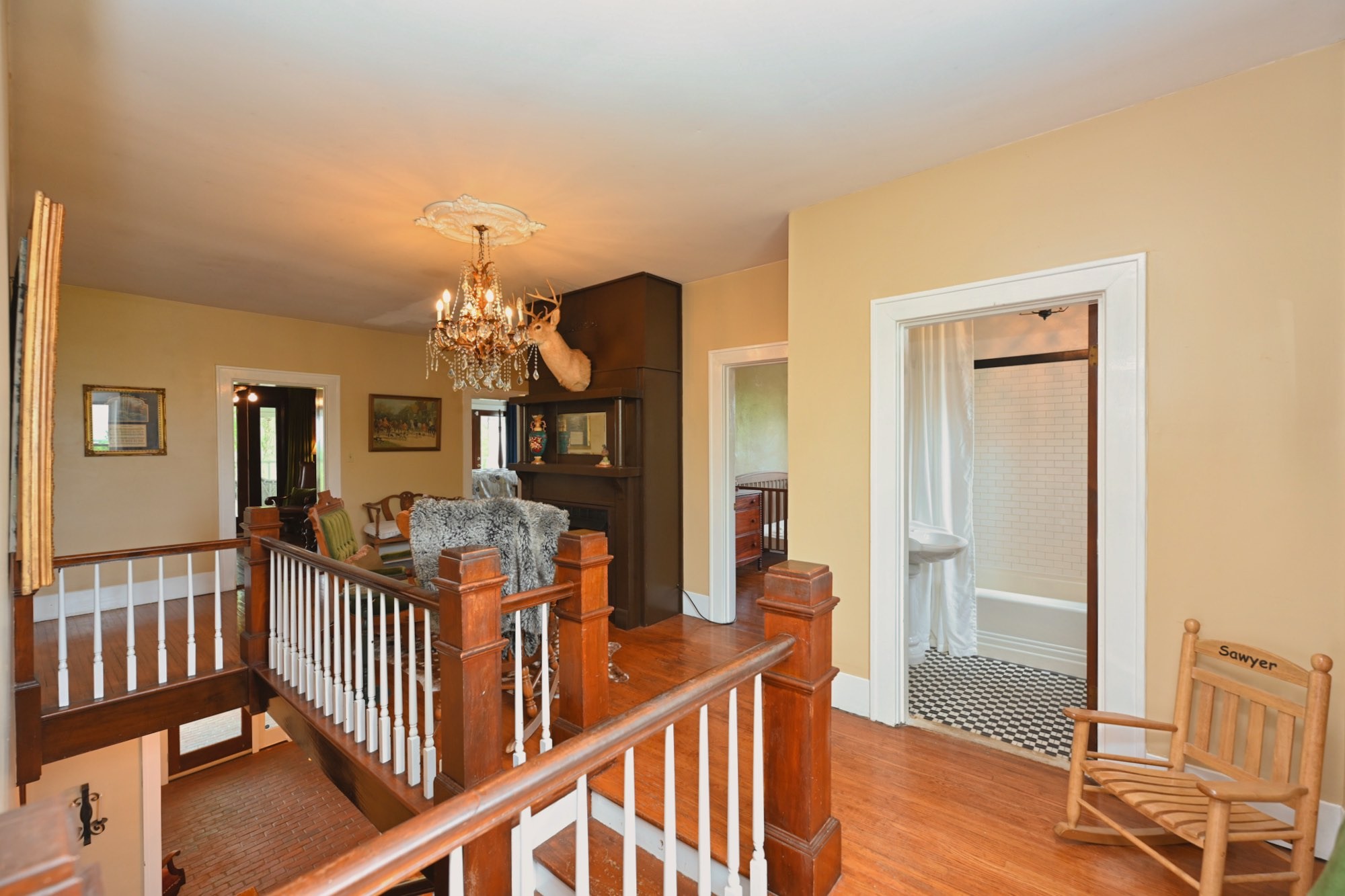 6538 Highway 431 Springfield, TN 37172 - Photo 20 of 63 a view of a interior of house
