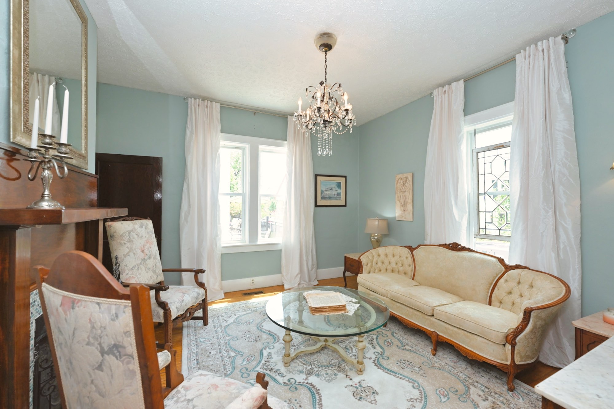 6538 Highway 431 Springfield, TN 37172 - Photo 26 of 63 a living room with furniture a dining table and a window