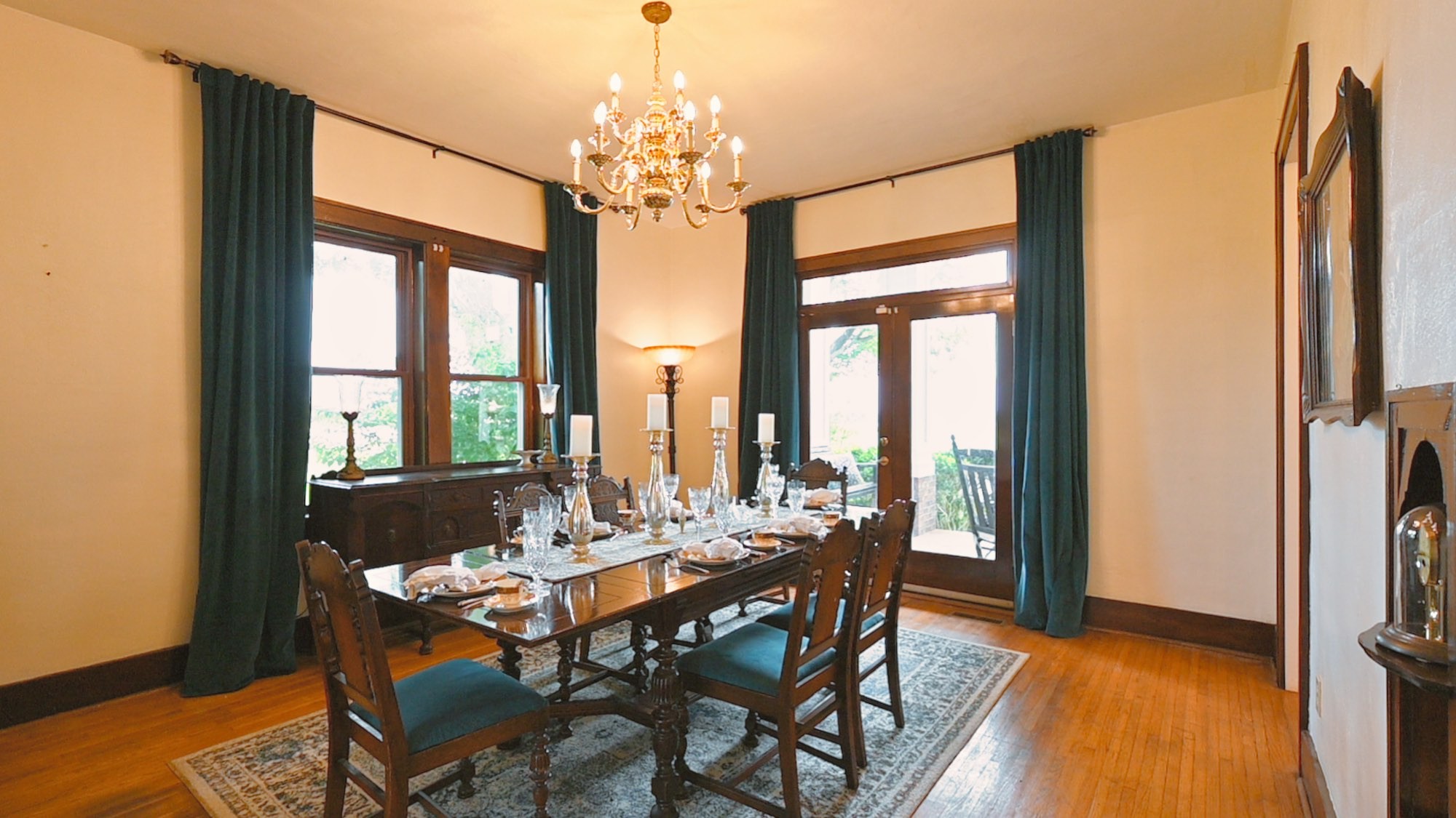6538 Highway 431 Springfield, TN 37172 - Photo 57 of 63 a dining room with furniture a chandelier and wooden floor