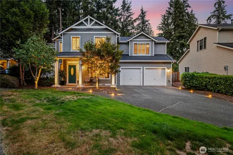 $1,095,000 | 10829 47th Avenue Southeast, Everett, WA 98208