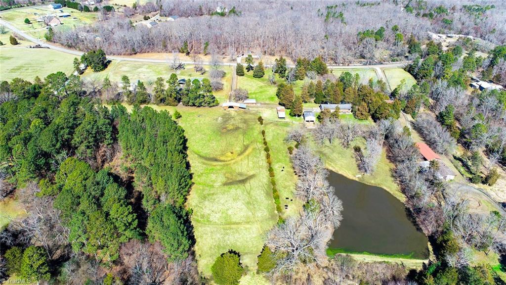 6417 Kennedy Road Trinity, NC 27370 - Photo 3 of 40