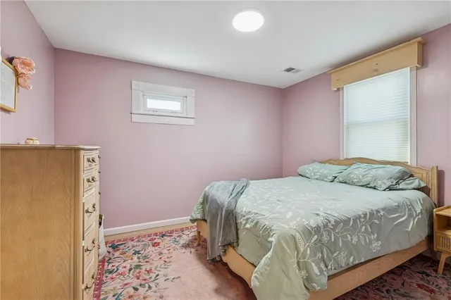 $299,000 | 622 Oak Street, Wellsville, KS 66092