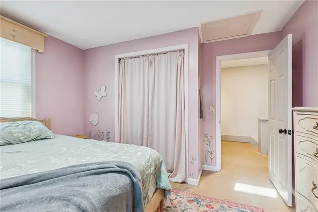 $299,000 | 622 Oak Street, Wellsville, KS 66092