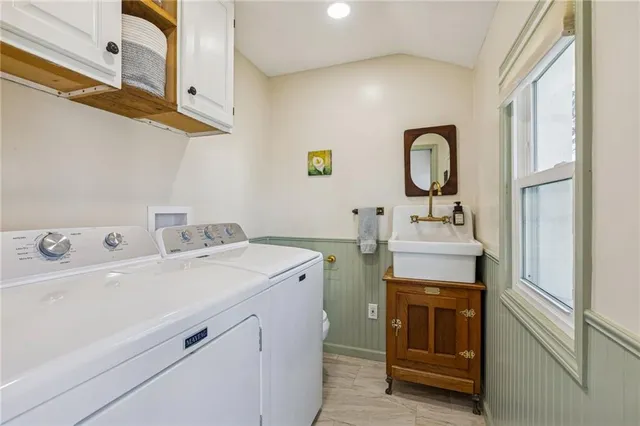 $299,000 | 622 Oak Street, Wellsville, KS 66092