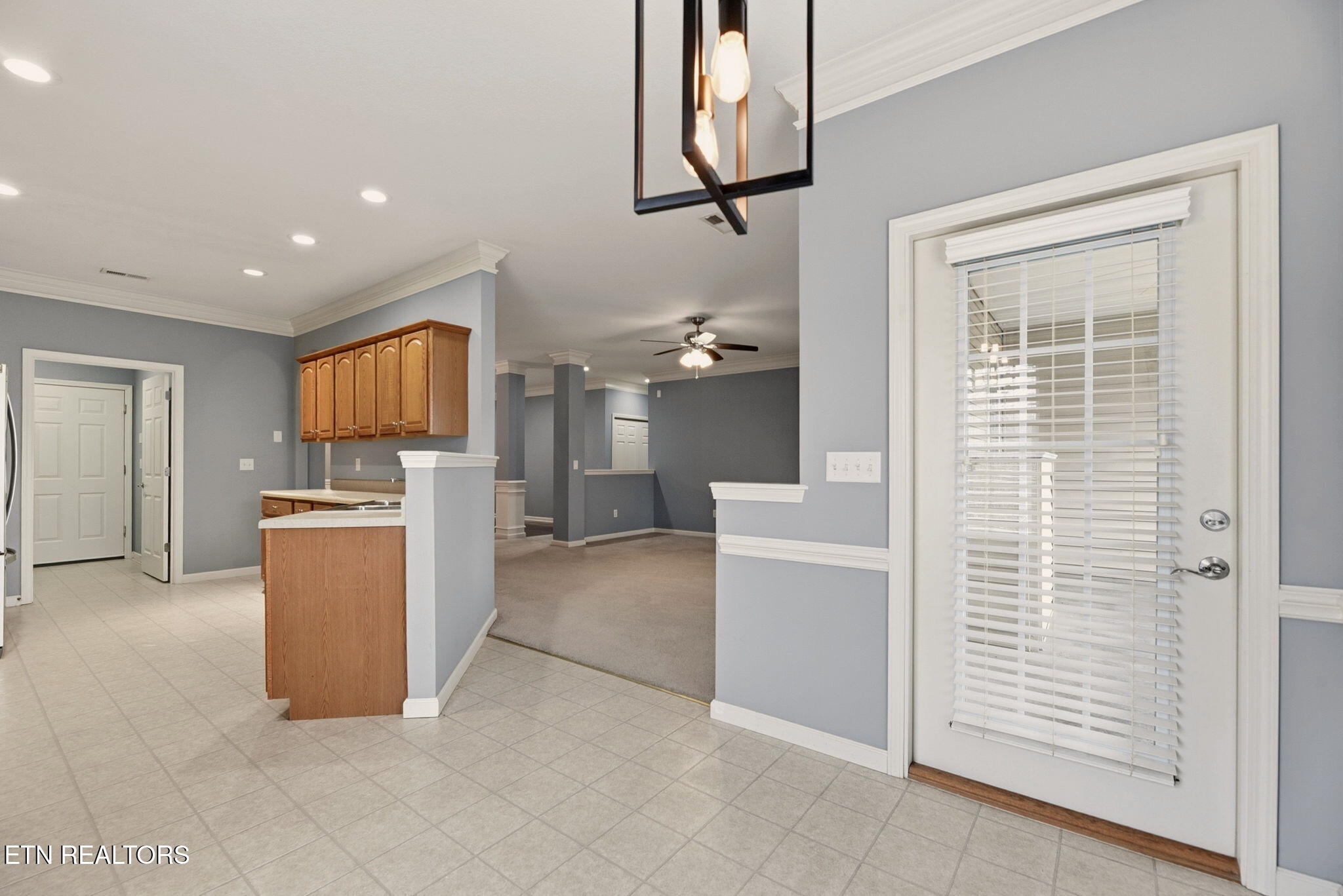 119 Devanshire Court Oak Ridge, TN 37830 - Photo 17 of 36 breakfast area
