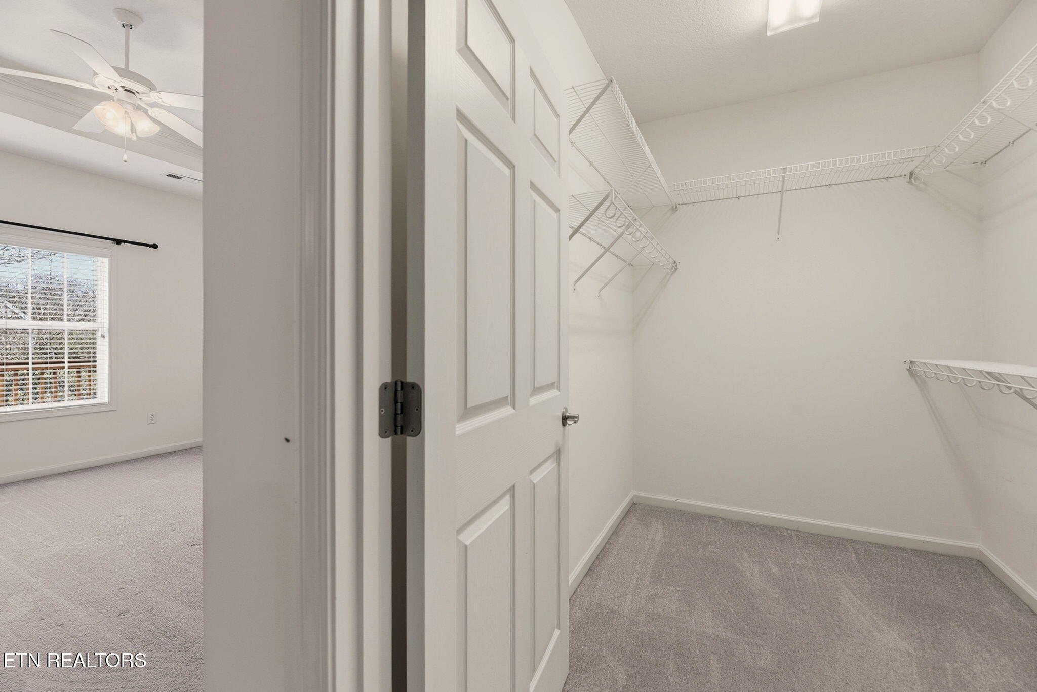 119 Devanshire Court Oak Ridge, TN 37830 - Photo 21 of 36 primary walk in closet