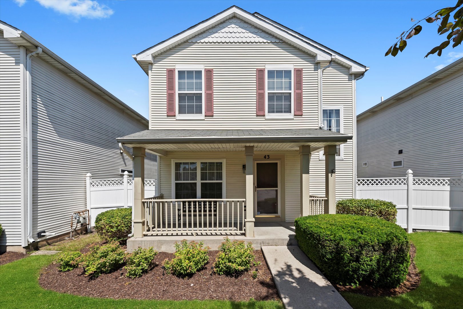 43 Freesia Court Romeoville, IL 60446 - Photo 1 of 30 Gallery Image 1