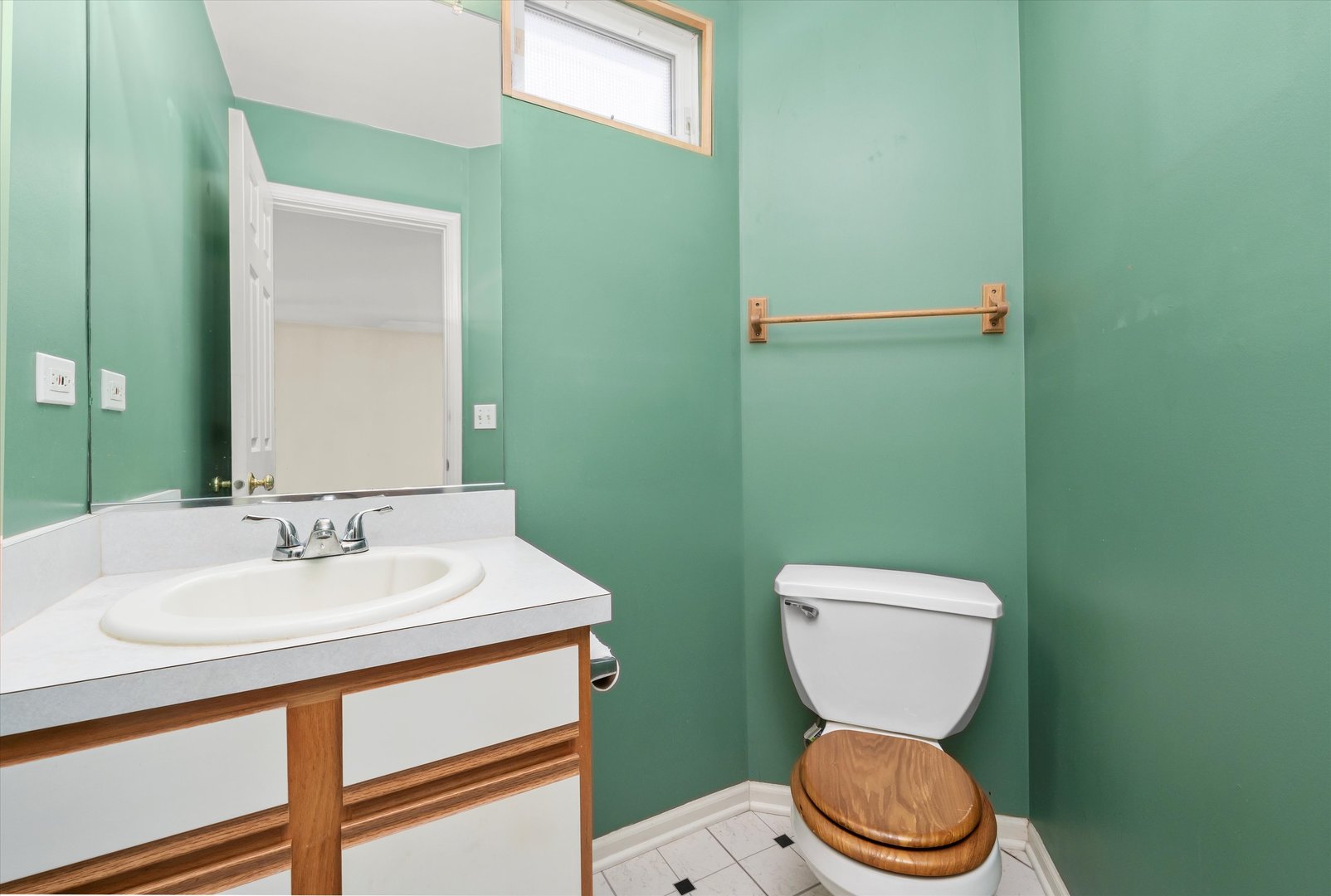 43 Freesia Court Romeoville, IL 60446 - Photo 14 of 30 Gallery Image 14