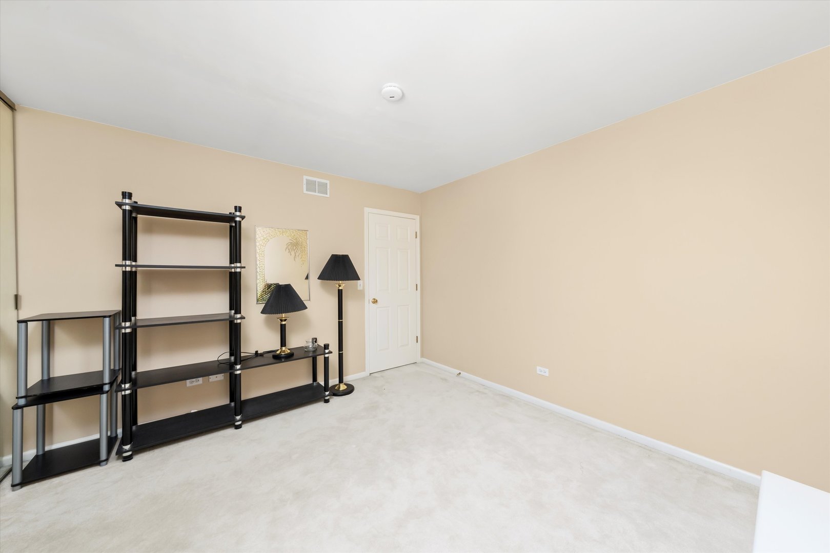 43 Freesia Court Romeoville, IL 60446 - Photo 9 of 30 Gallery Image 9