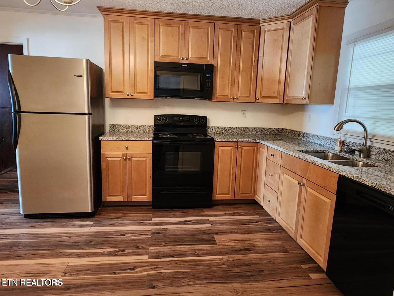 1506 Ridgeway Circle Athens, TN 37303 - Photo 12 of 31 12