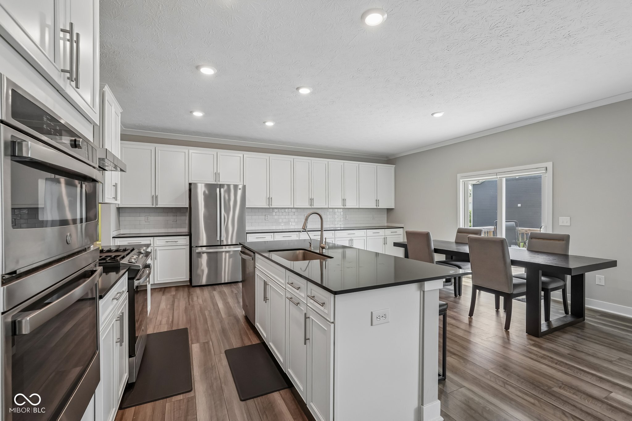 11886 Prominence Place Fishers, IN 46037 - Photo 17 of 87