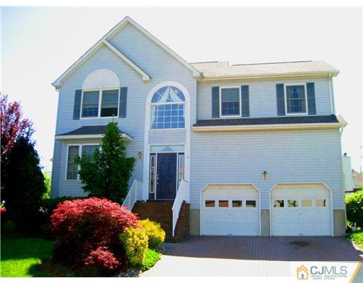 16 Potomac Road Monmouth Junction, NJ 08852 - Photo 1 of 10 Gallery Image 1