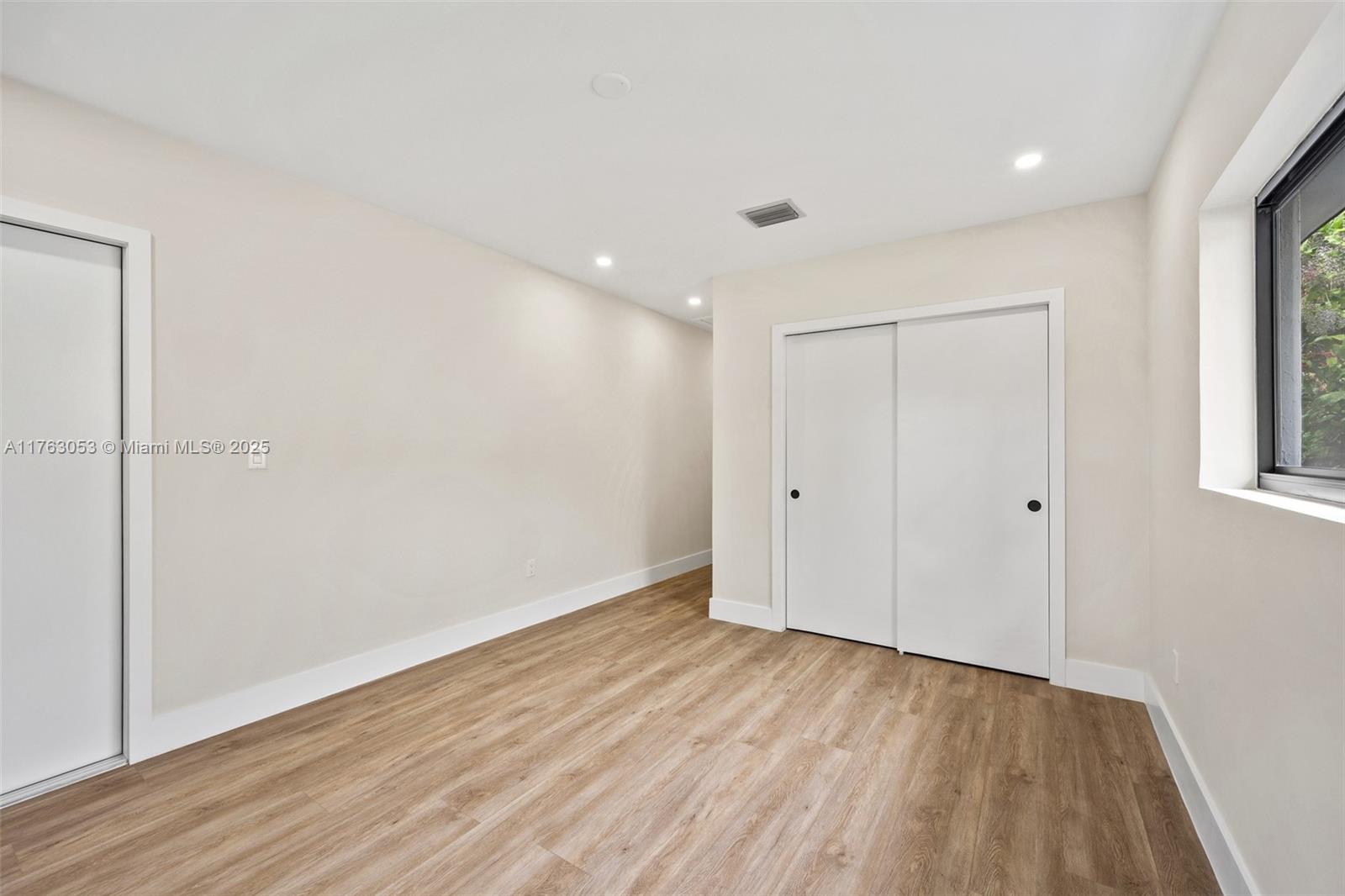 2467 Southwest 13th Street Miami, FL 33145 - Photo 12 of 27