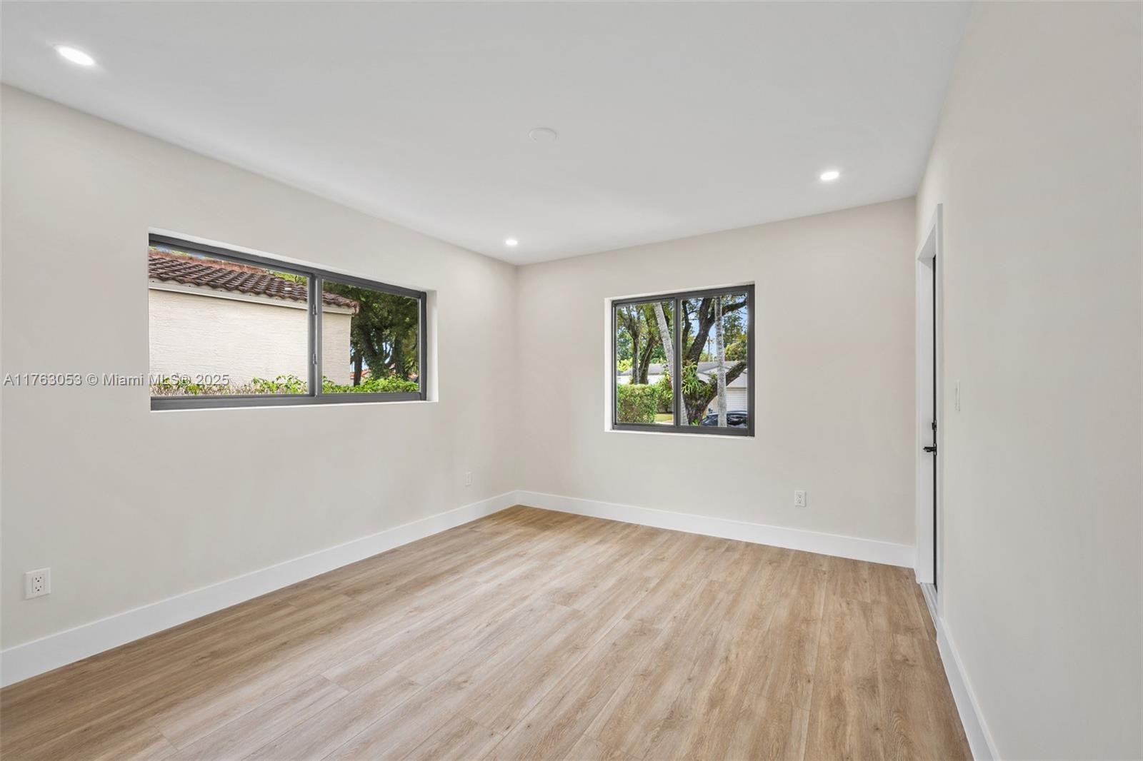 2467 Southwest 13th Street Miami, FL 33145 - Photo 13 of 27