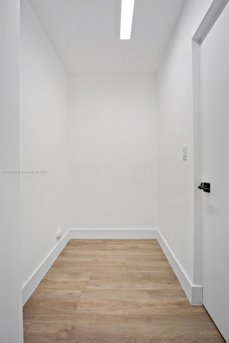 2467 Southwest 13th Street Miami, FL 33145 - Photo 21 of 27