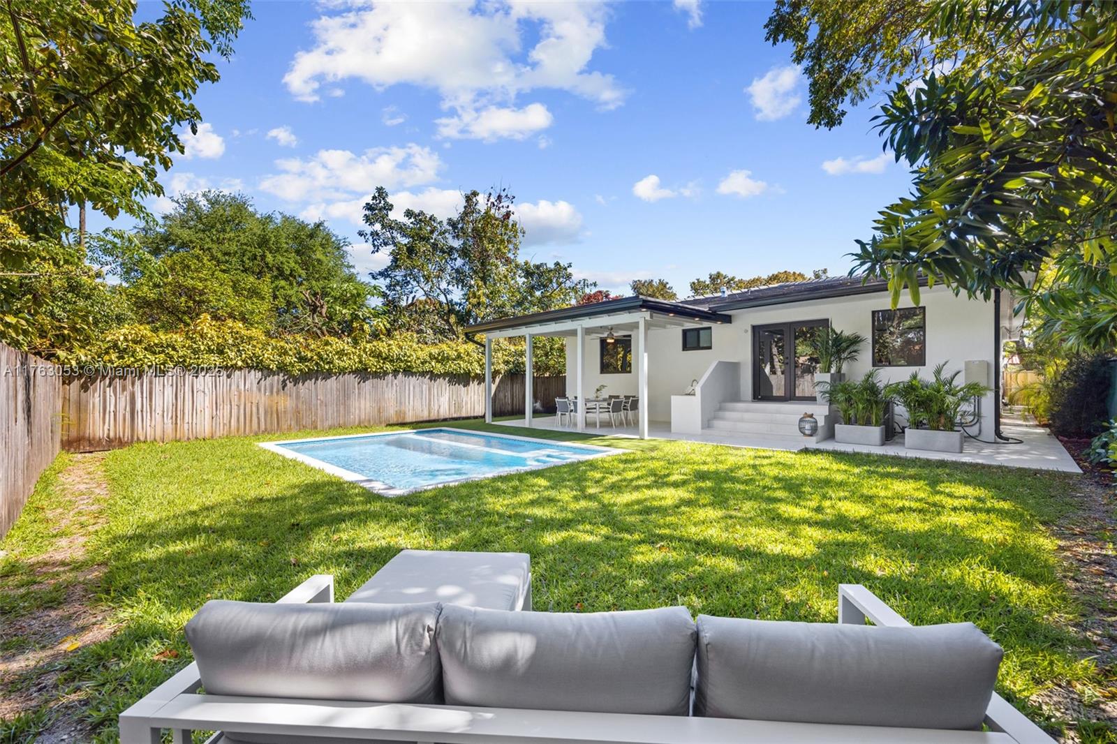 2467 Southwest 13th Street Miami, FL 33145 - Photo 26 of 27