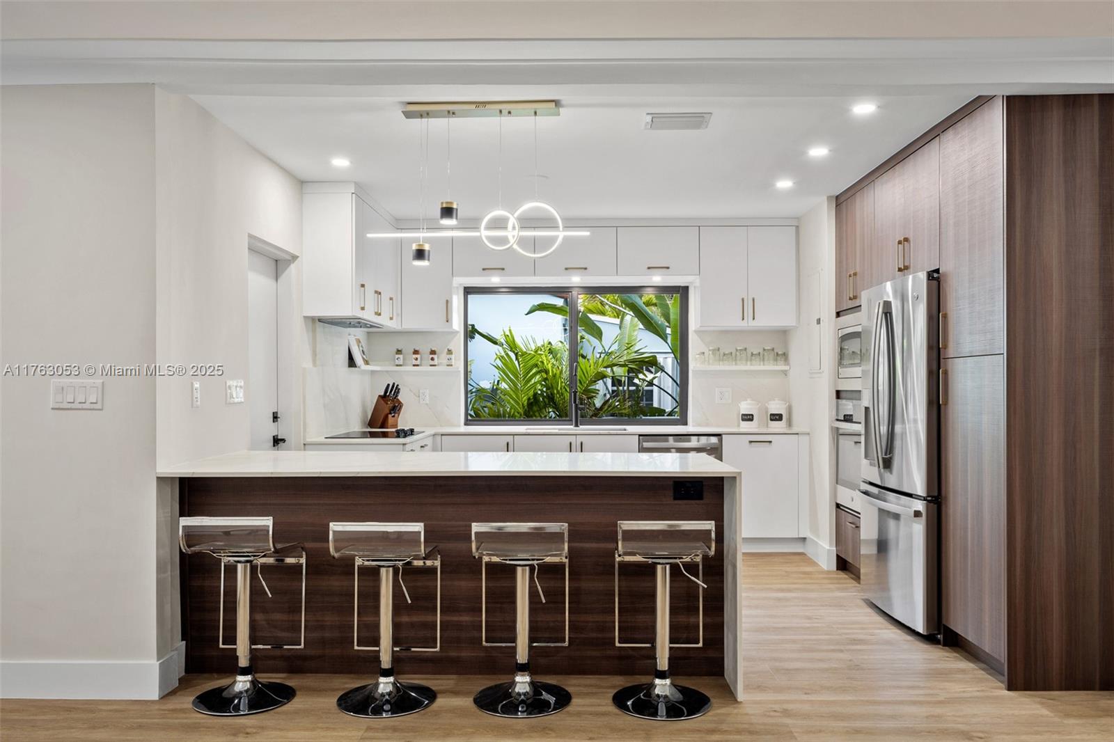 2467 Southwest 13th Street Miami, FL 33145 - Photo 5 of 27