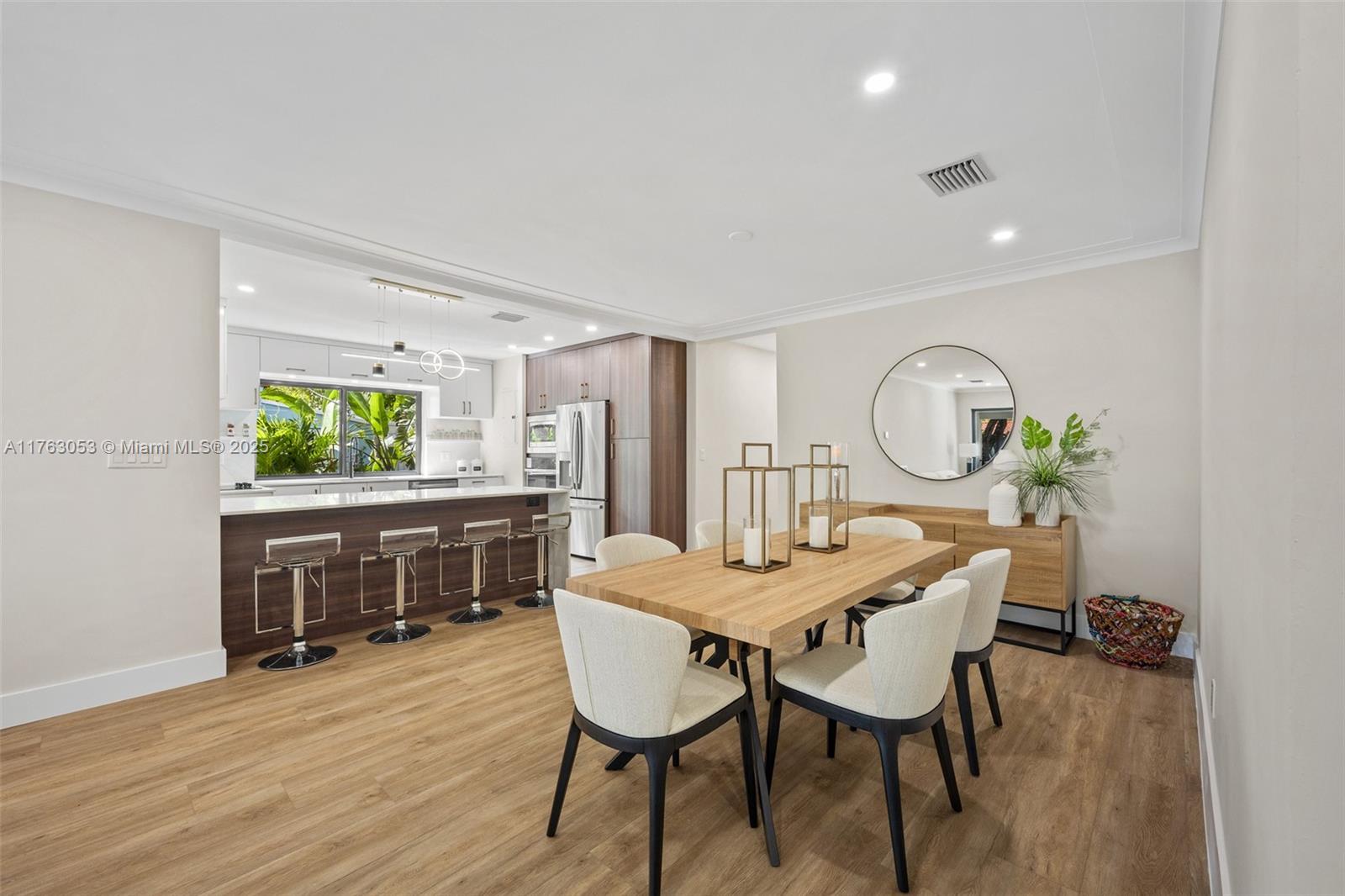 2467 Southwest 13th Street Miami, FL 33145 - Photo 7 of 27