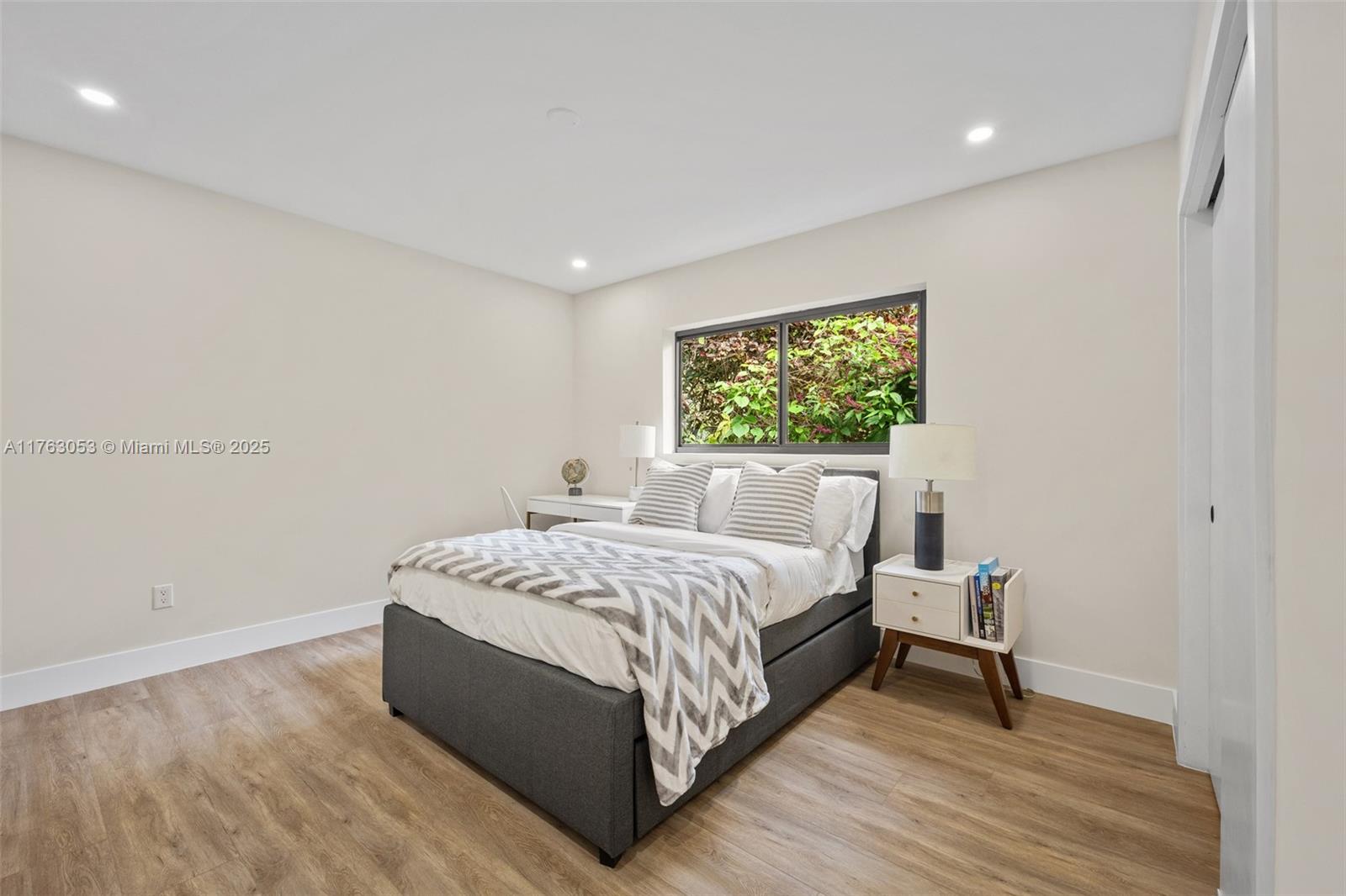 2467 Southwest 13th Street Miami, FL 33145 - Photo 9 of 27