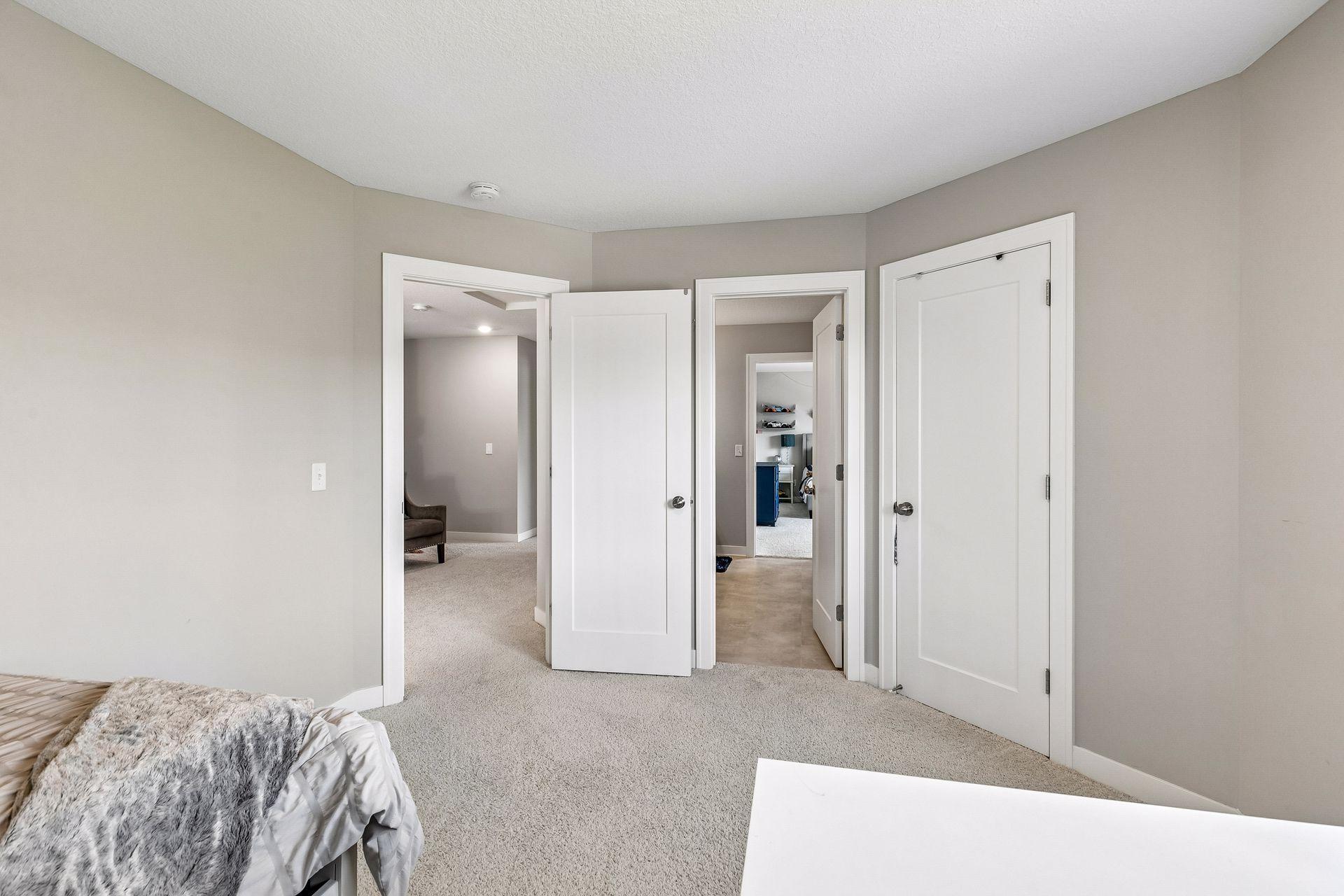 5346 Pine Island Road Woodbury, MN 55129 - Photo 33 of 57