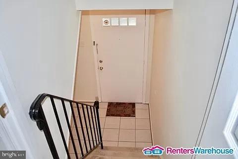 5620 Kirkham Court Springfield, VA 22151 - Photo 3 of 20 Gallery Image 3