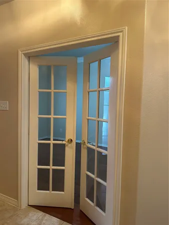 $2,650 | 11402 Softbreeze Court, Pearland, TX 77584