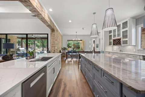 $2,699,900 | 5002 Finley Drive, Austin, TX 78731