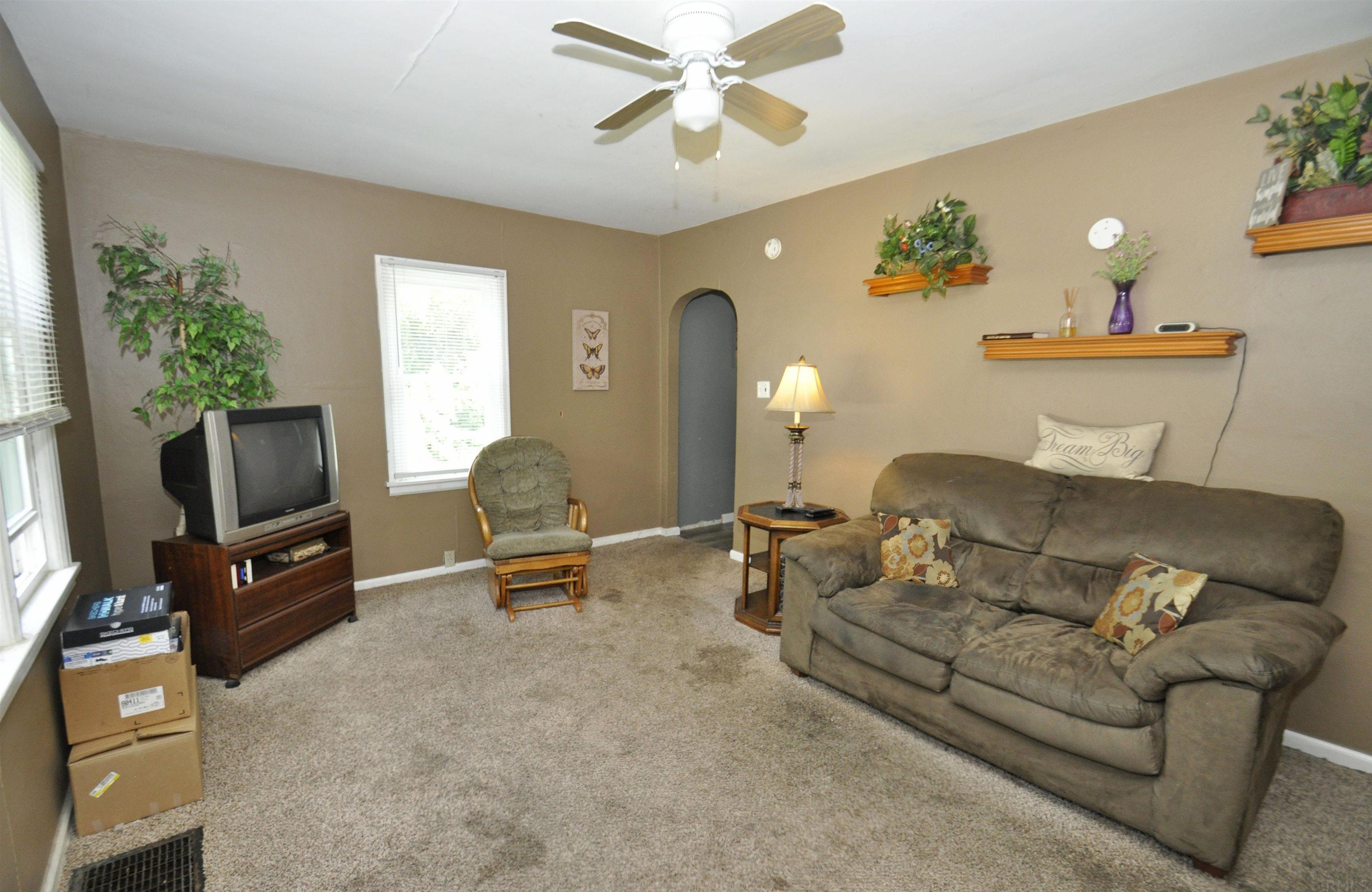 19440 Auten Road South Bend, IN 46637 - Photo 4 of 21 Gallery Image 4