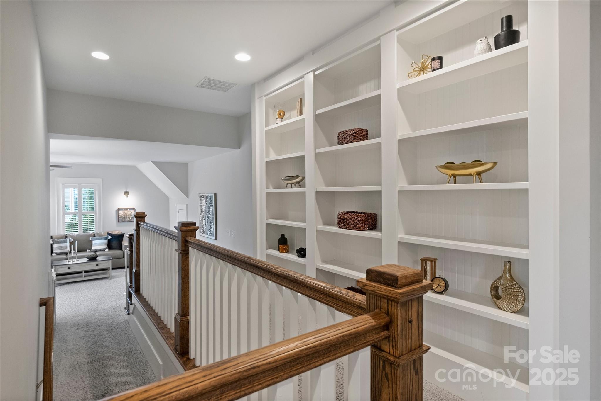 1550 Matthew McClure Circle Davidson, NC 28036 - Photo 20 of 38 a view of a hallway with closet